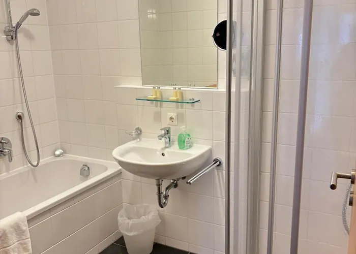 Steinadler Seekarspitz Fl - Skiing In אוברטאורן