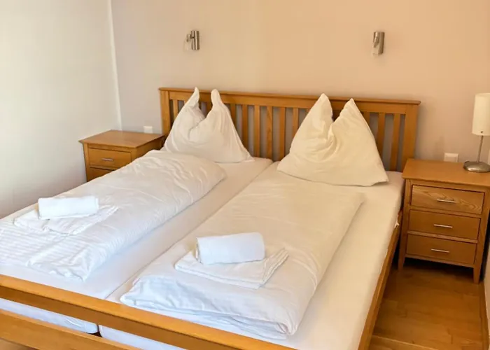 Steinadler Seekarspitz Fl - Skiing In *